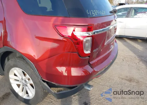 2014 Ford Explorer Xlt z USA, uszkodzony, nr VIN 1FM5K8D80EGA87729